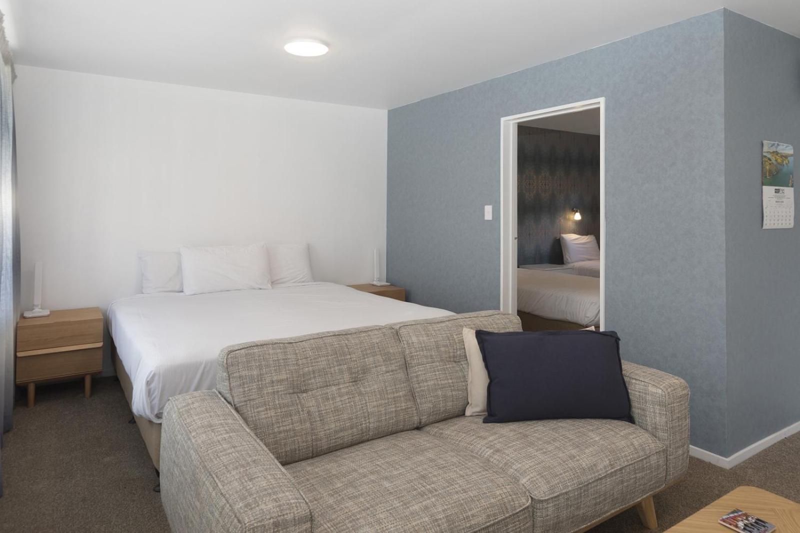 The Adelphi Motel Christchurch Exterior photo